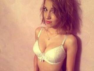 에로틱 한 영상 채팅 kristinka96