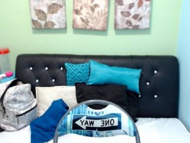 방송 스크린 샷 krystelevanss