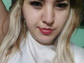 에로틱 한 영상 채팅 Krystynaa94