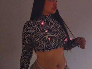 에로틱 한 영상 채팅 kylieMartinn