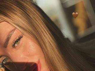 에로틱 한 영상 채팅 La1aland