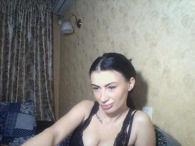 방송 스크린 샷 Laaarablack