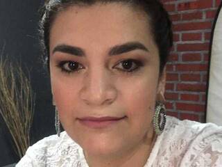 에로틱 한 영상 채팅 LaCata98