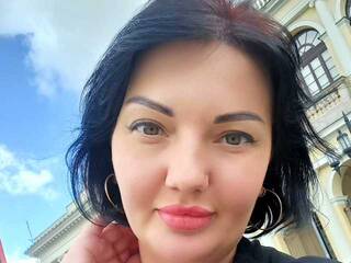 에로틱 한 영상 채팅 LadyBoomWild