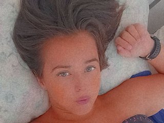에로틱 한 영상 채팅 LadyJagz17