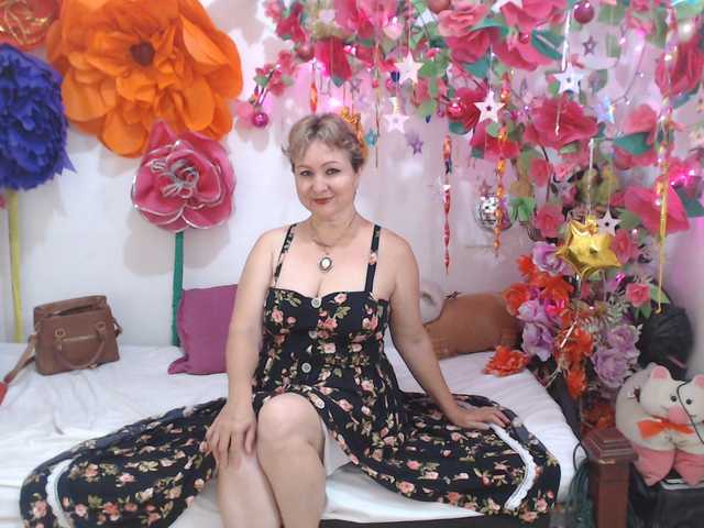 프로필 사진 LADYQUEEN520