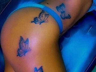 에로틱 한 영상 채팅 LalaKisses