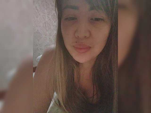 방송 스크린 샷 Lallie-Nora