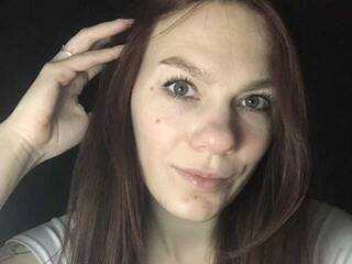 에로틱 한 영상 채팅 Alice_q