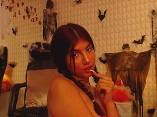 에로틱 한 영상 채팅 tamaragomezz