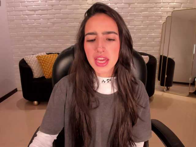 방송 스크린 샷 LarisaSmirnov