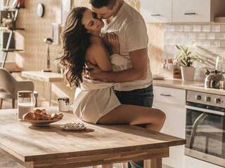 에로틱 한 영상 채팅 latingroup