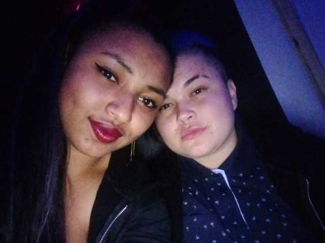 프로필 사진 LauriTatiHots