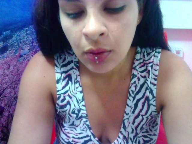 방송 스크린 샷 laurahottt