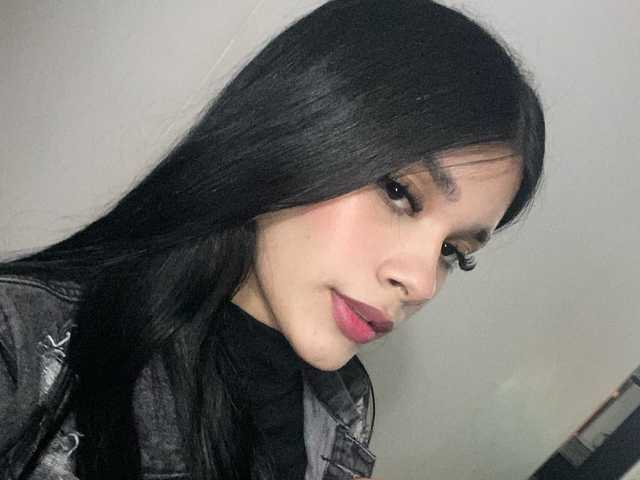 프로필 사진 lauralopeez