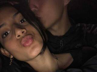 에로틱 한 영상 채팅 LAUREN-SEBAS