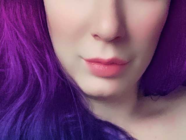 프로필 사진 LaviniaJolie