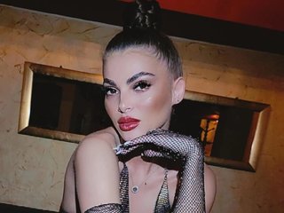 에로틱 한 영상 채팅 LaylaaDiamond