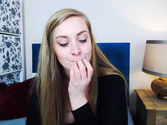 방송 스크린 샷 LeahGoldHair