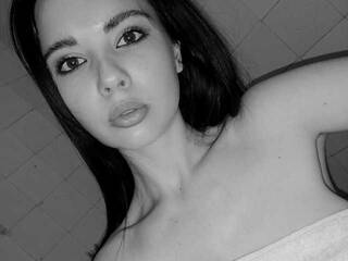 에로틱 한 영상 채팅 LeannaDecker