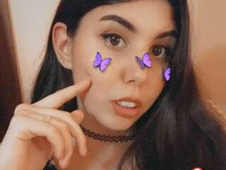 에로틱 한 영상 채팅 Leidyka