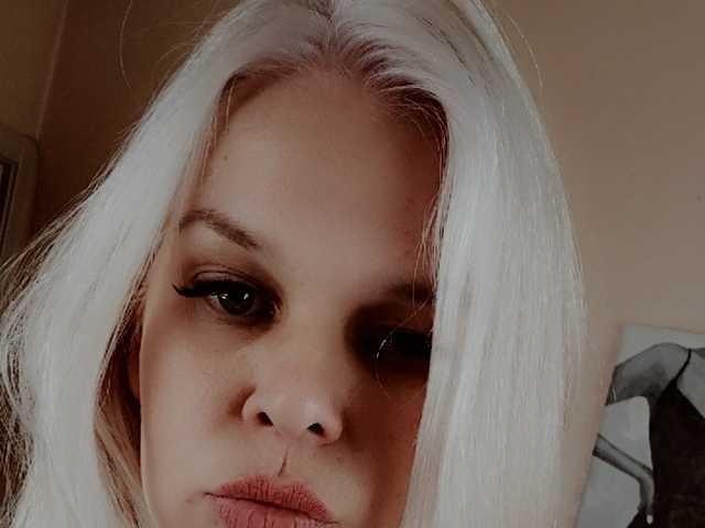 프로필 사진 Leila30