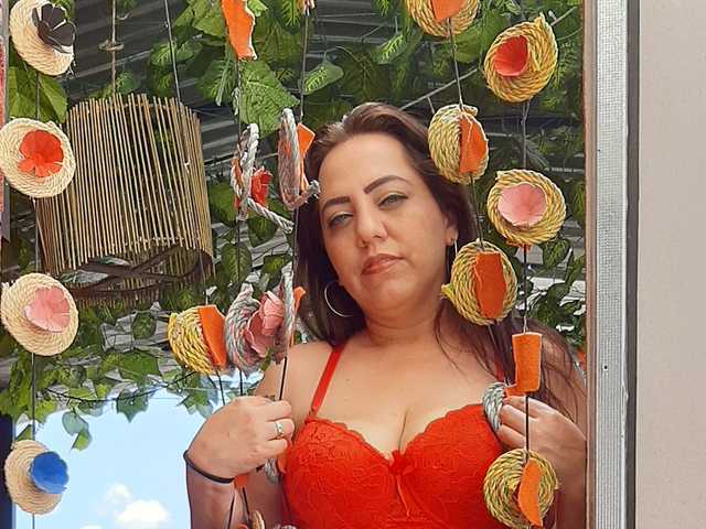 프로필 사진 LeilaSmith