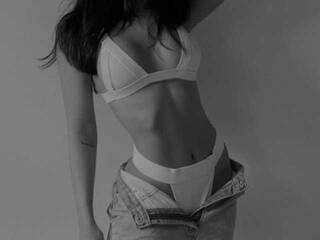 에로틱 한 영상 채팅 Lemuello