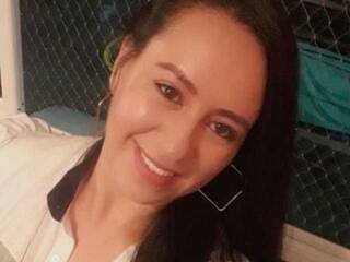 에로틱 한 영상 채팅 Lena-zidan