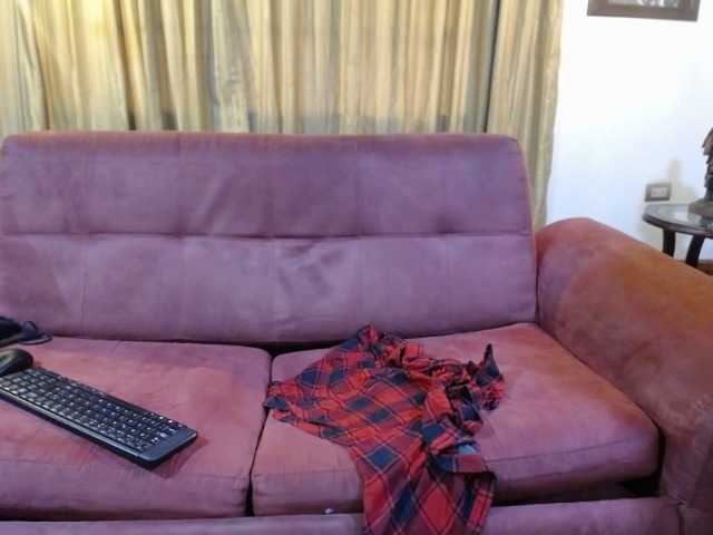 방송 스크린 샷 LenoreJenes