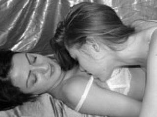 에로틱 한 영상 채팅 lesbiloveee