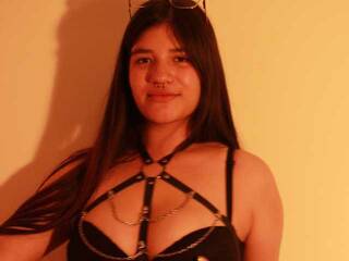 에로틱 한 영상 채팅 LeslieNK