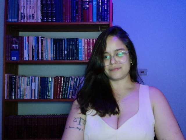 방송 스크린 샷 Leticia22