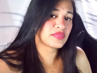 에로틱 한 영상 채팅 Letty33