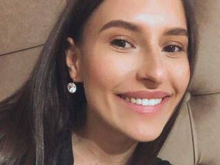 에로틱 한 영상 채팅 LettyBeaker