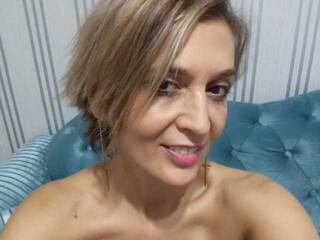 에로틱 한 영상 채팅 LexiCooper