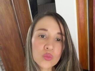 에로틱 한 영상 채팅 lexiferrari