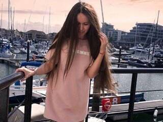 에로틱 한 영상 채팅 LexiLore