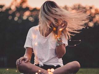 에로틱 한 영상 채팅 Liana-Candy