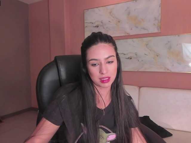 사진 LiaPearce come and break my pussy with your vibrations ♥ Blowjob + Fingering ♥ @remain