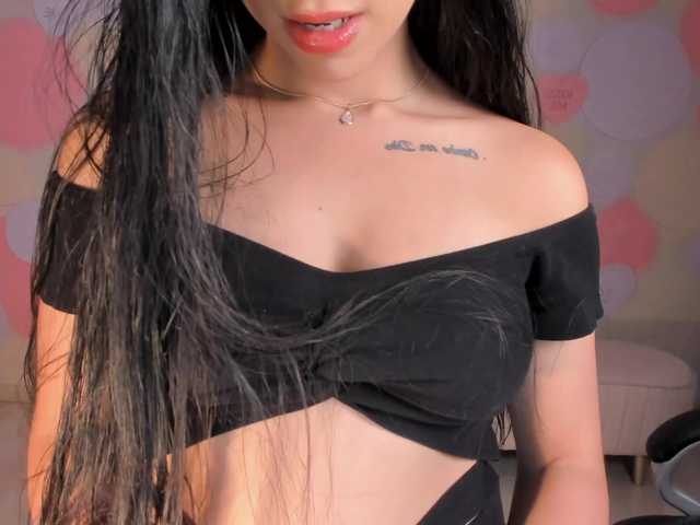 사진 LiaPearce Do u want to try my Deep throat ⭐ Sexy Dance + Blow Job @remain @liaxpierce1