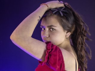 에로틱 한 영상 채팅 Liinda-candy-