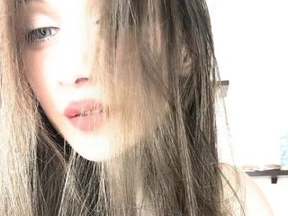 에로틱 한 영상 채팅 LiizzOK