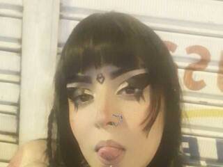 에로틱 한 영상 채팅 lilith-witchx