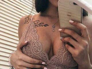 에로틱 한 영상 채팅 LiloSilver