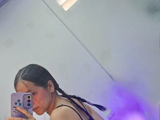 에로틱 한 영상 채팅 Lily-Rouse