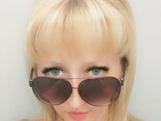 에로틱 한 영상 채팅 Linaloveton