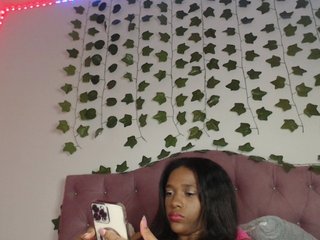 에로틱 한 영상 채팅 LINDA599