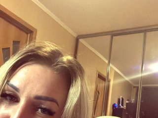 에로틱 한 영상 채팅 LindaStefana