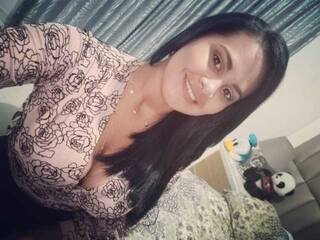 에로틱 한 영상 채팅 lindawhithe